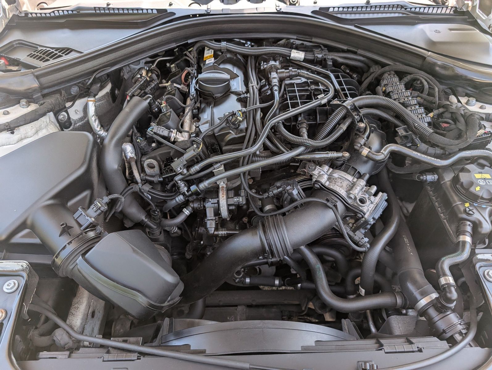 2017 BMW 330i 83
