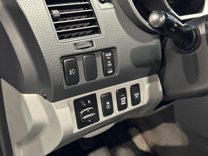 2009 Toyota Tacoma V6, photo 26