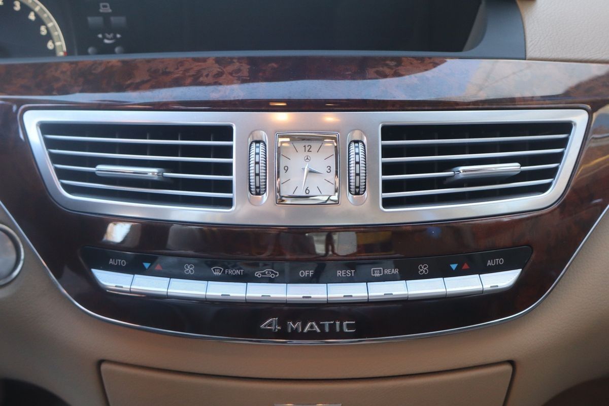 2008 Mercedes-Benz S-Class S 550 4MATIC