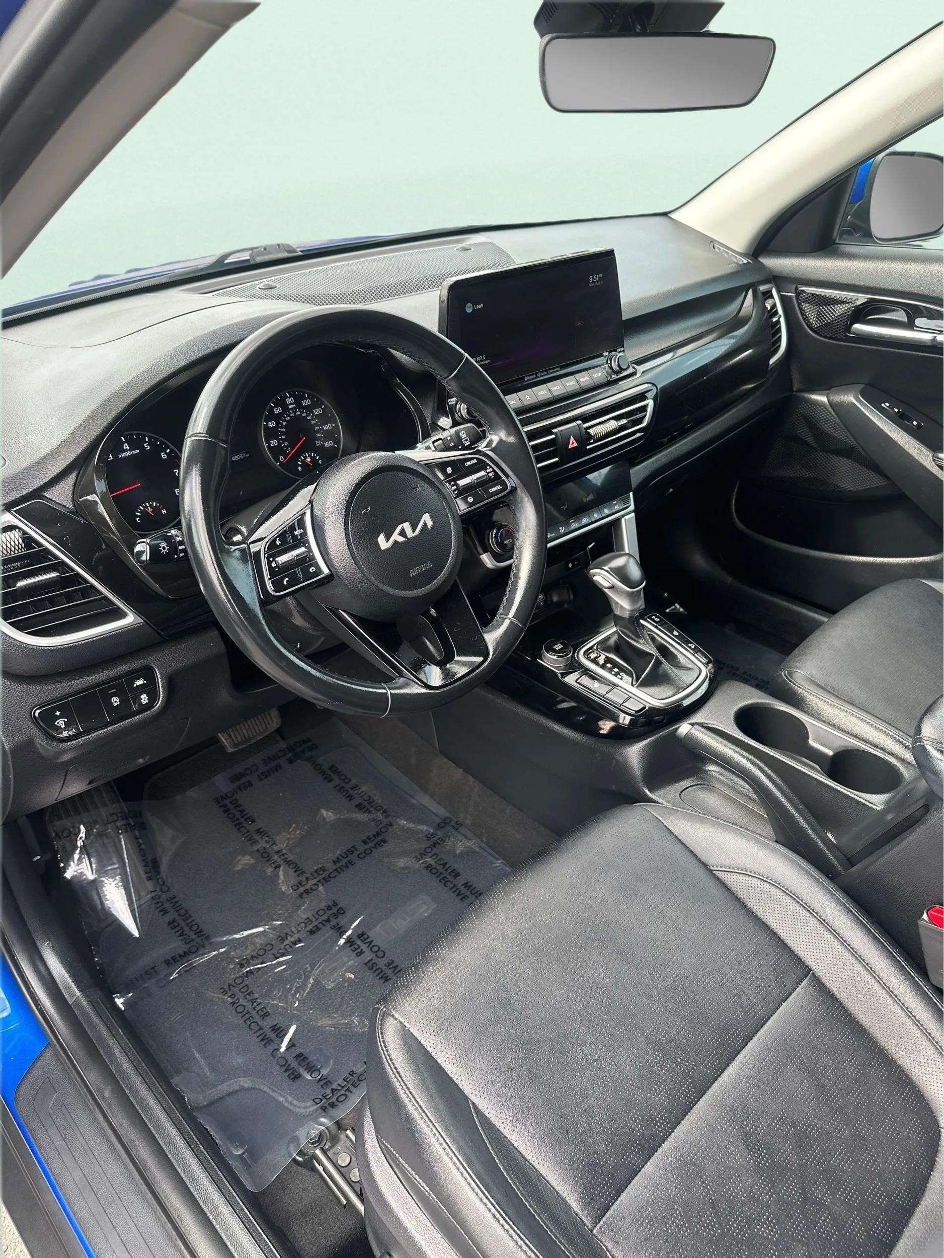 2022 Kia Seltos EX - Photo 21