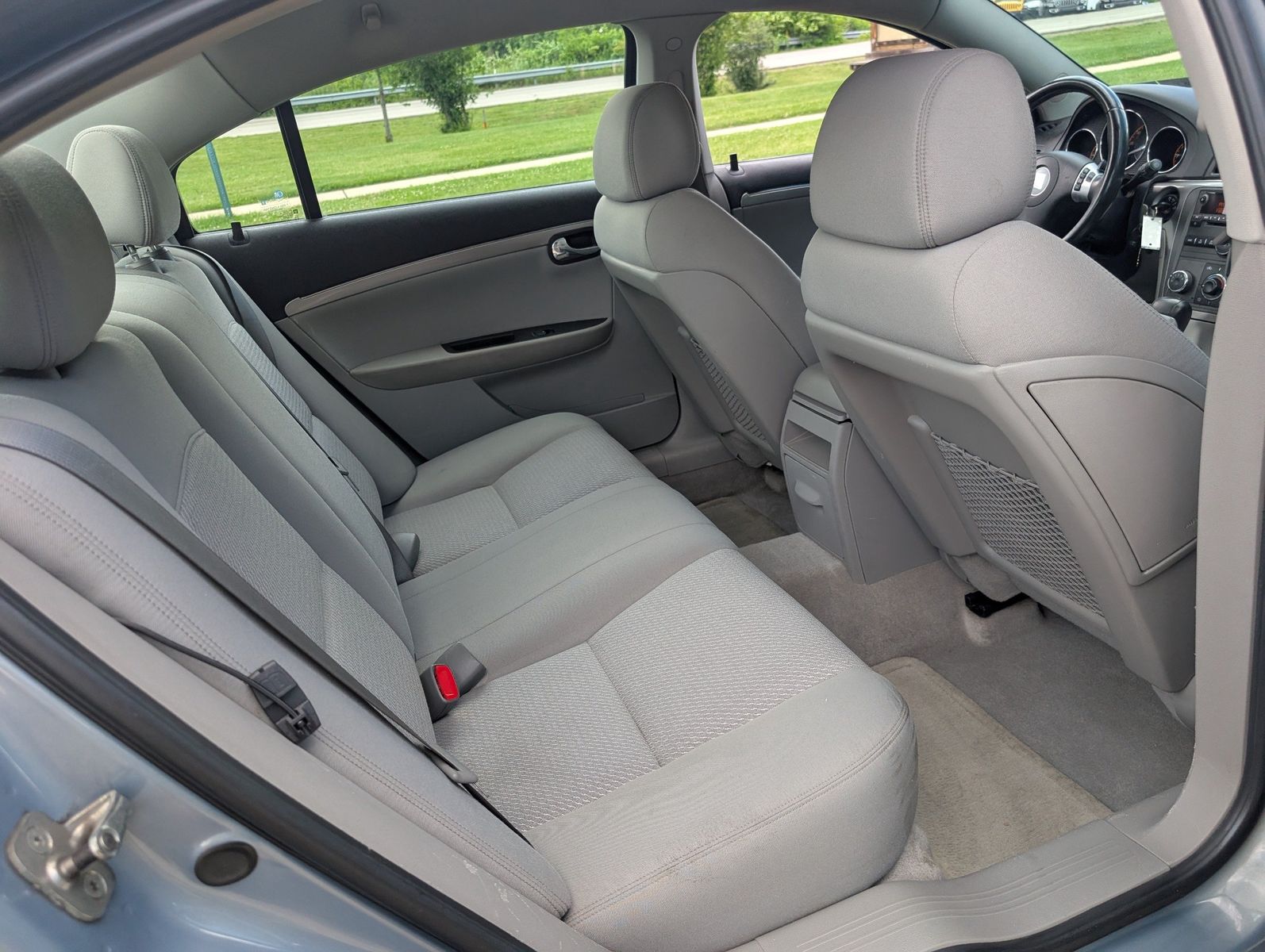 2009 Saturn Aura 67