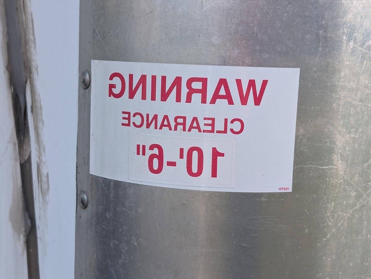 2017 Ford E-Series 52