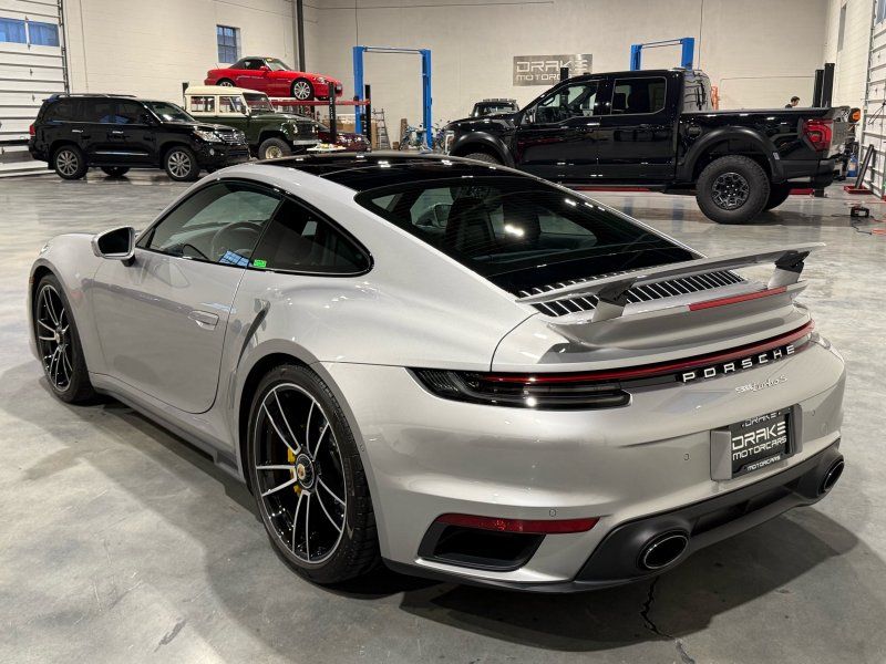 2022 Porsche 911 Turbo S, photo 3
