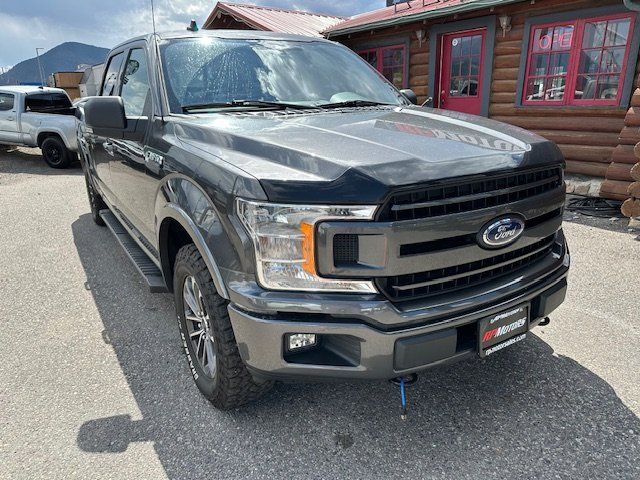 2019 Ford F-150 XLT photo 2