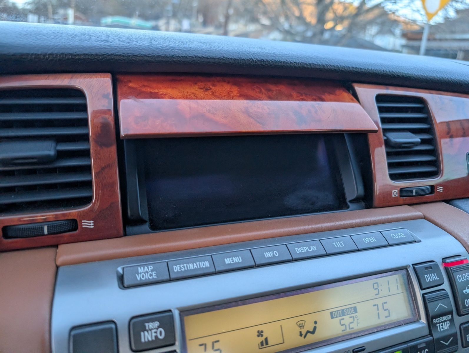 2003 Lexus SC 430 75