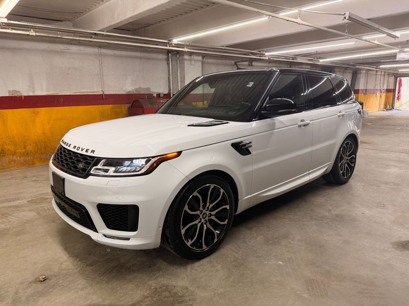 White 2019 Land Rover Range Rover Sport SUV / Crossover All-Wheel Drive 8-Speed Automatic