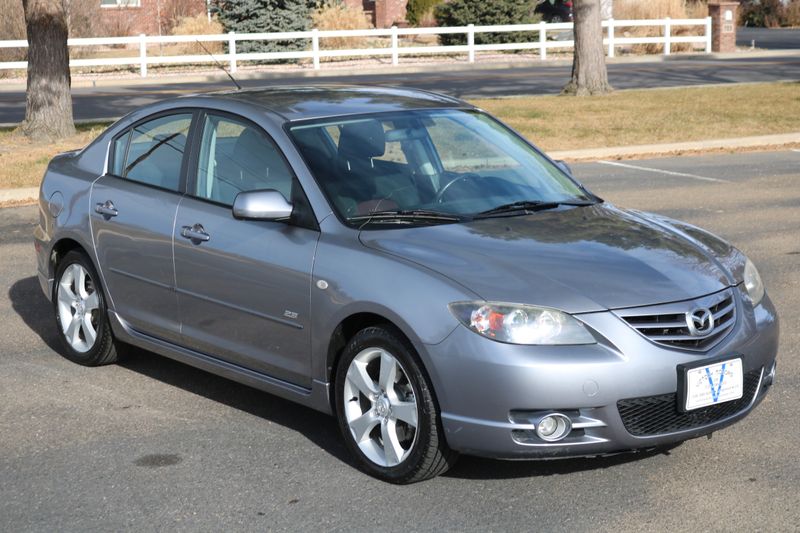 2006 Mazda 3 Photos