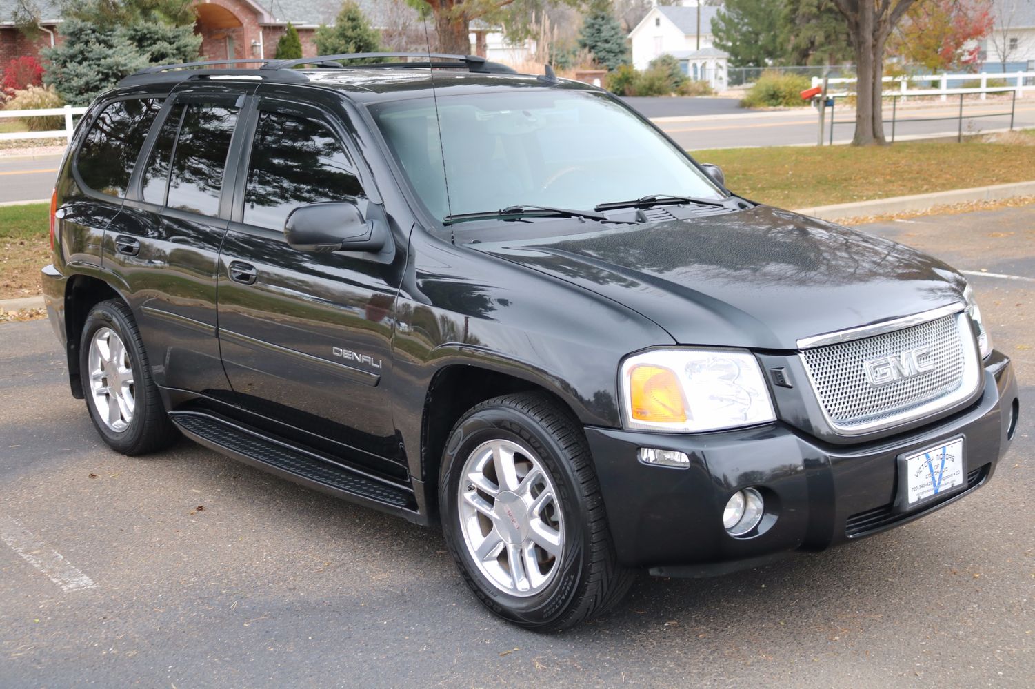 2008 GMC Envoy Denali | Victory Motors of Colorado