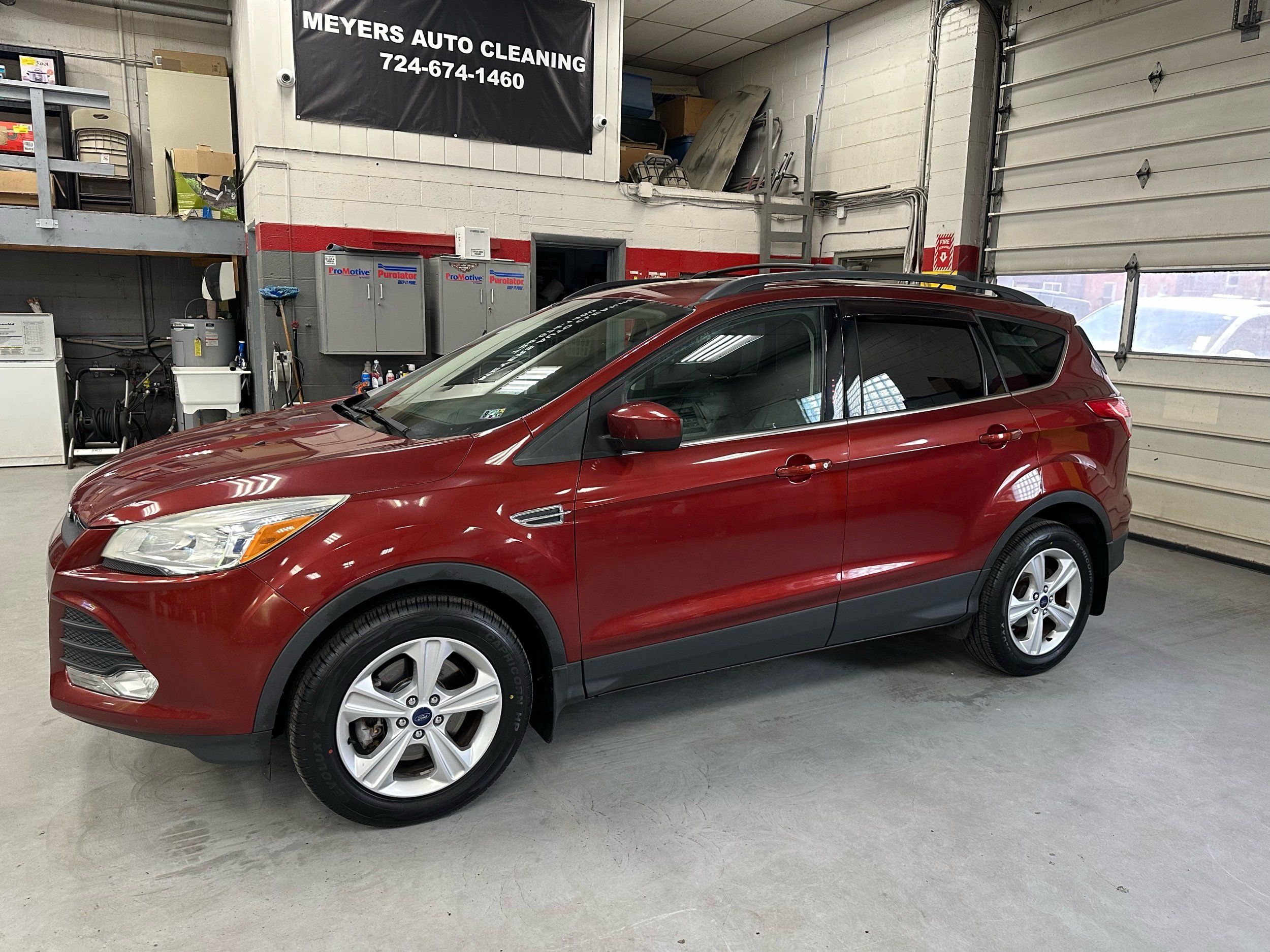 2016 Ford Escape SE's photo