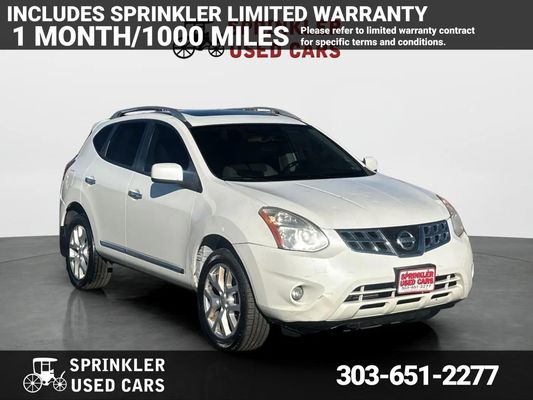 2011 Nissan Rogue SV's photo