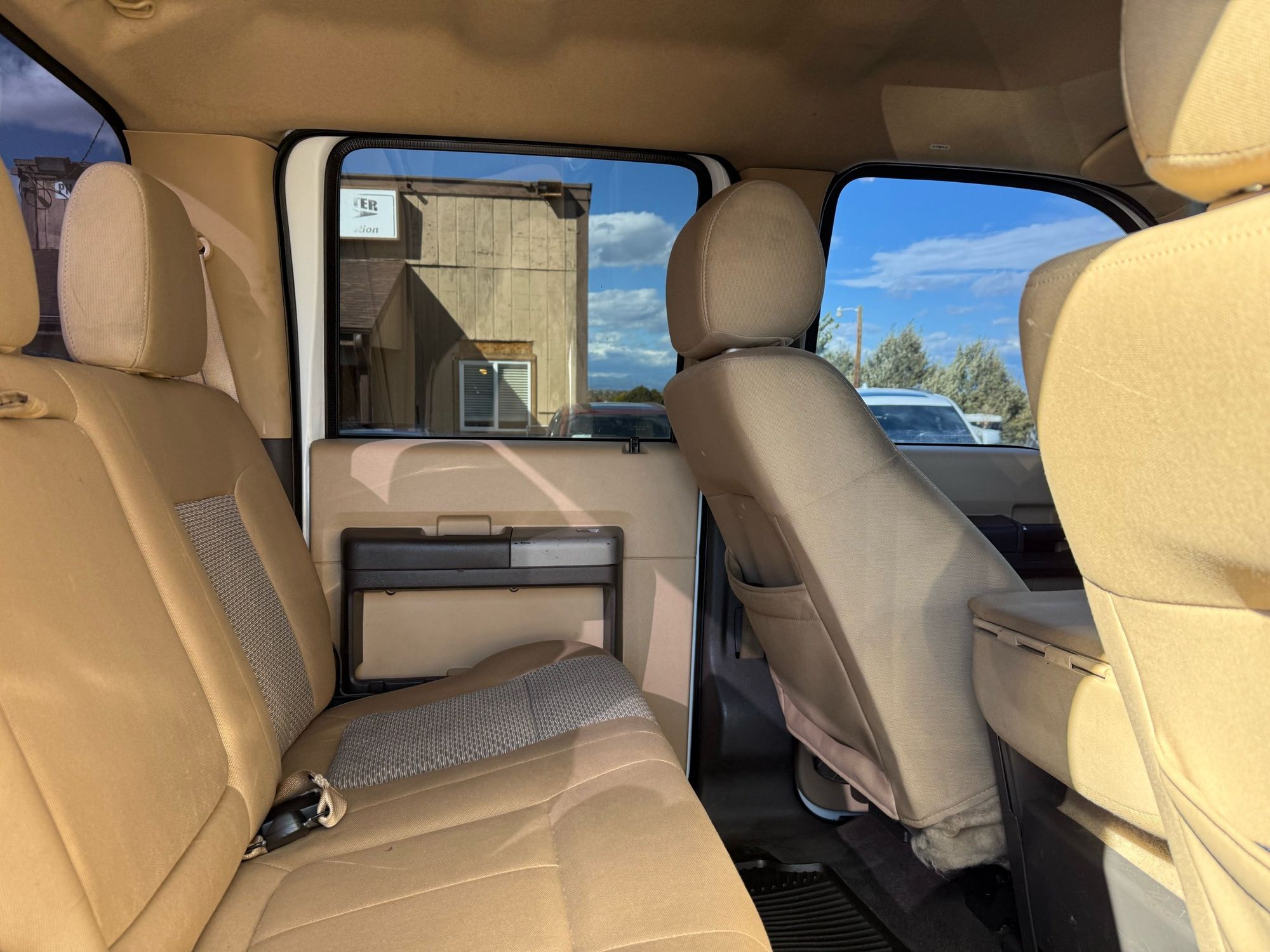 2014 Ford F-350 XLT photo 22