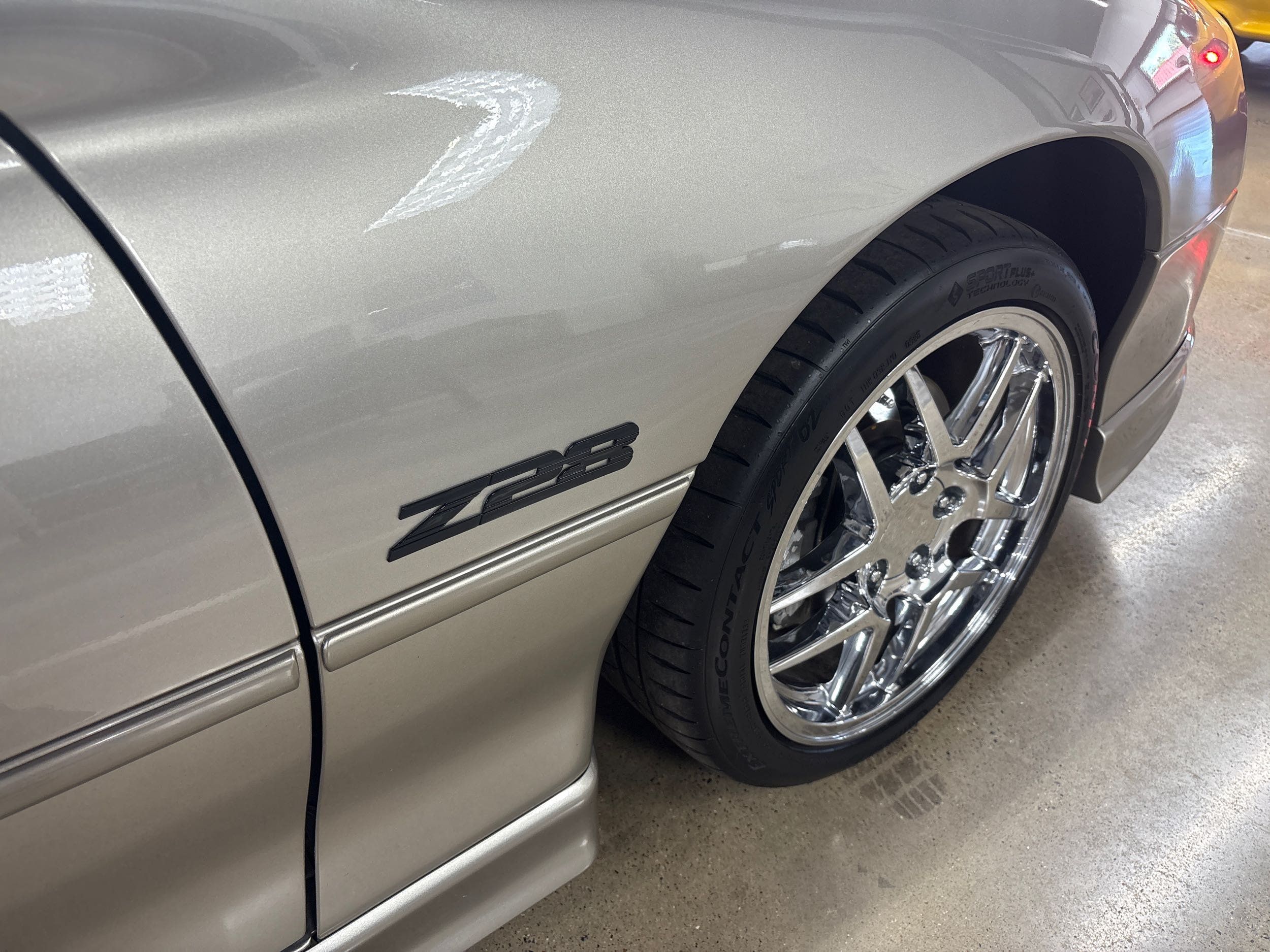 2002 Chevrolet Camaro Sport Coupe photo 30