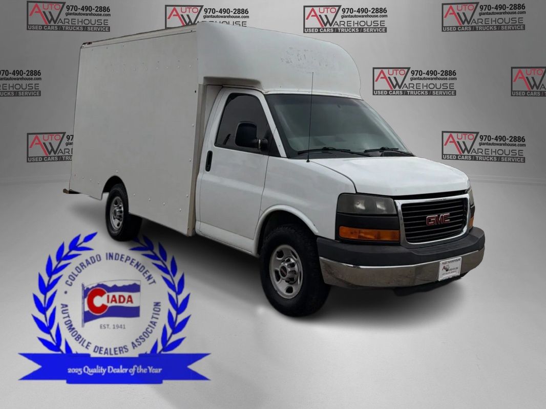 2015 GMC Savana Chassis 3500 139 Cutaway with 1WT RWD Van Rear-Wheel Drive 6-Speed Automatic