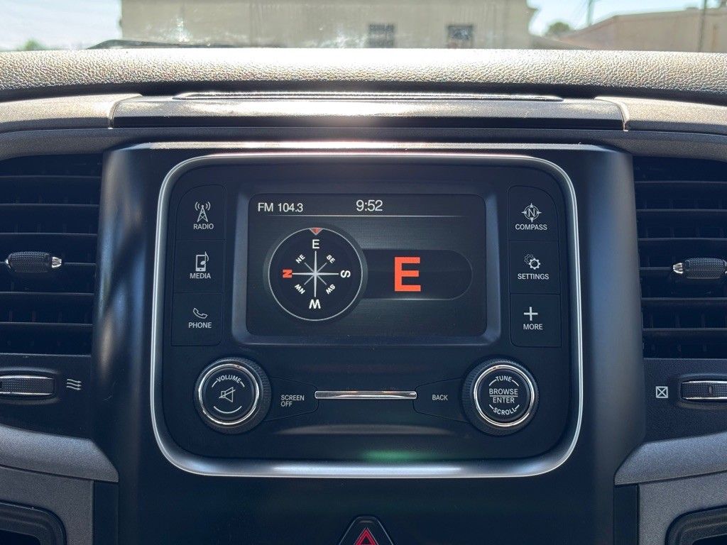2017 Ram 2500 ST Tradesman photo 35