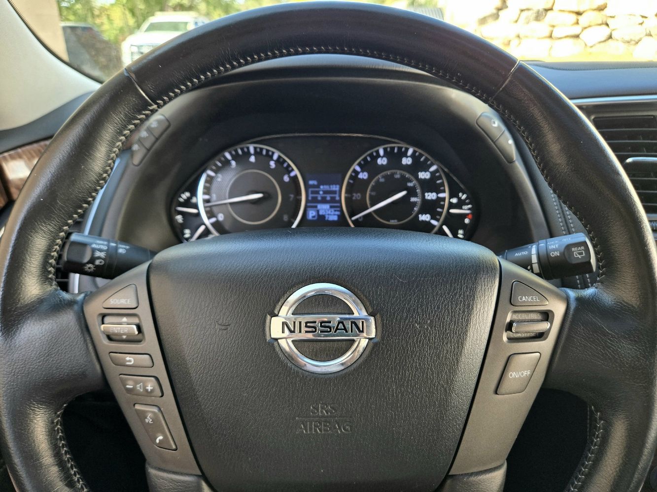 2018 Nissan Armada SL photo 26