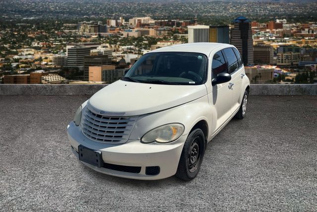 White 2006 Chrysler PT Cruiser Wagon 4-Speed Automatic