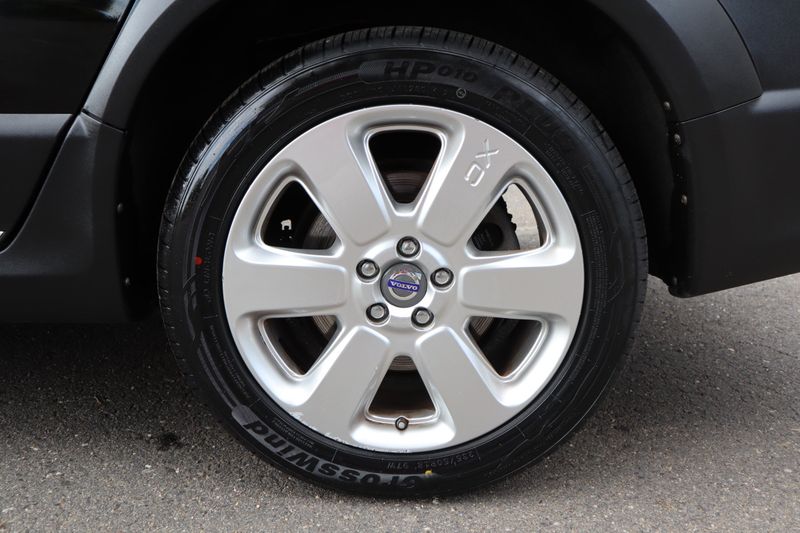 2009 Volvo XC70 T6 | Victory Motors of Colorado
