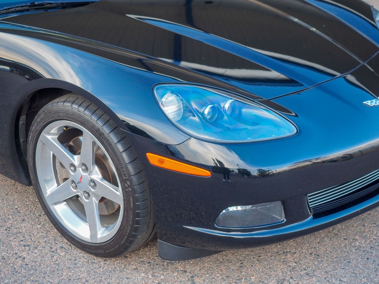 2005 Chevrolet Corvette 34