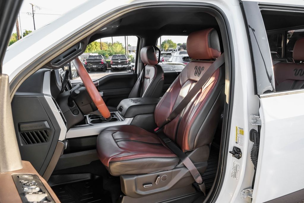 2022 Ford F-250 photo 32