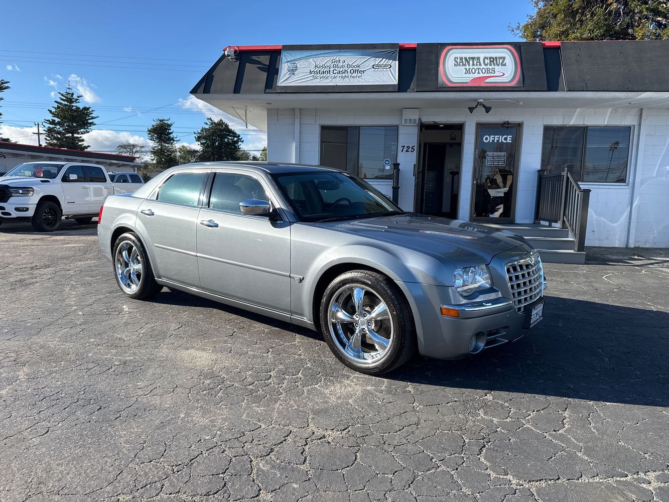 2006 Chrysler 300 C's photo