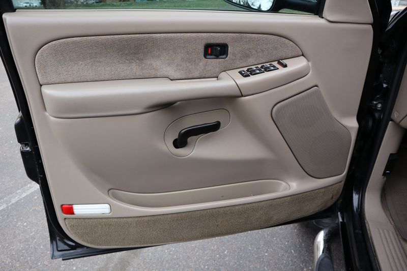 2002 GMC Sierra 2500HD Photos