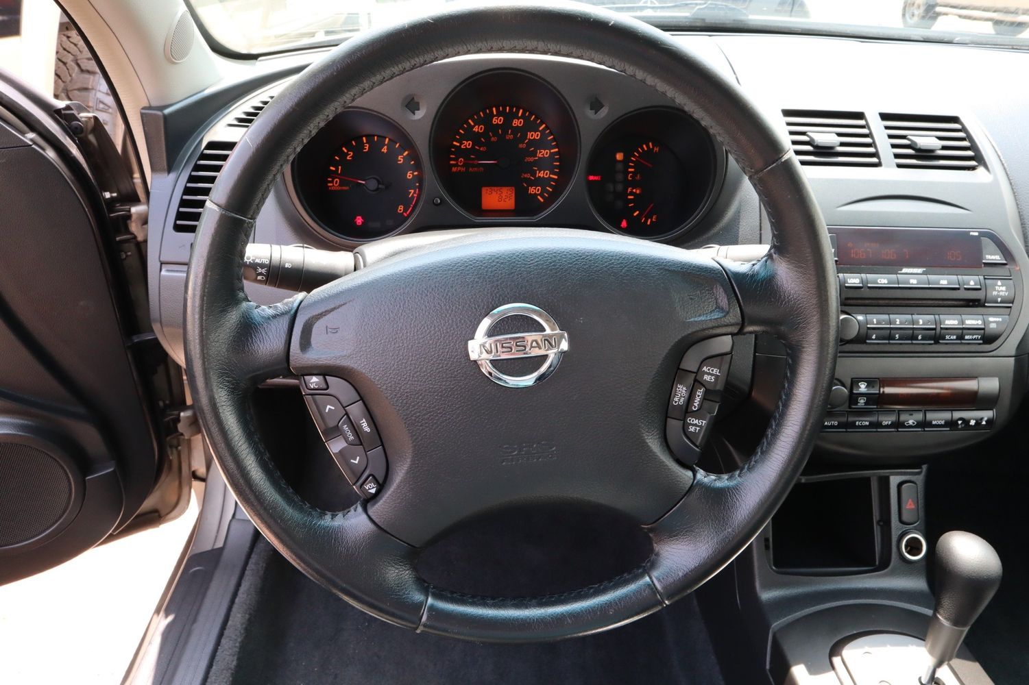 2002 Nissan Altima 3.5 SE | Victory Motors of Colorado