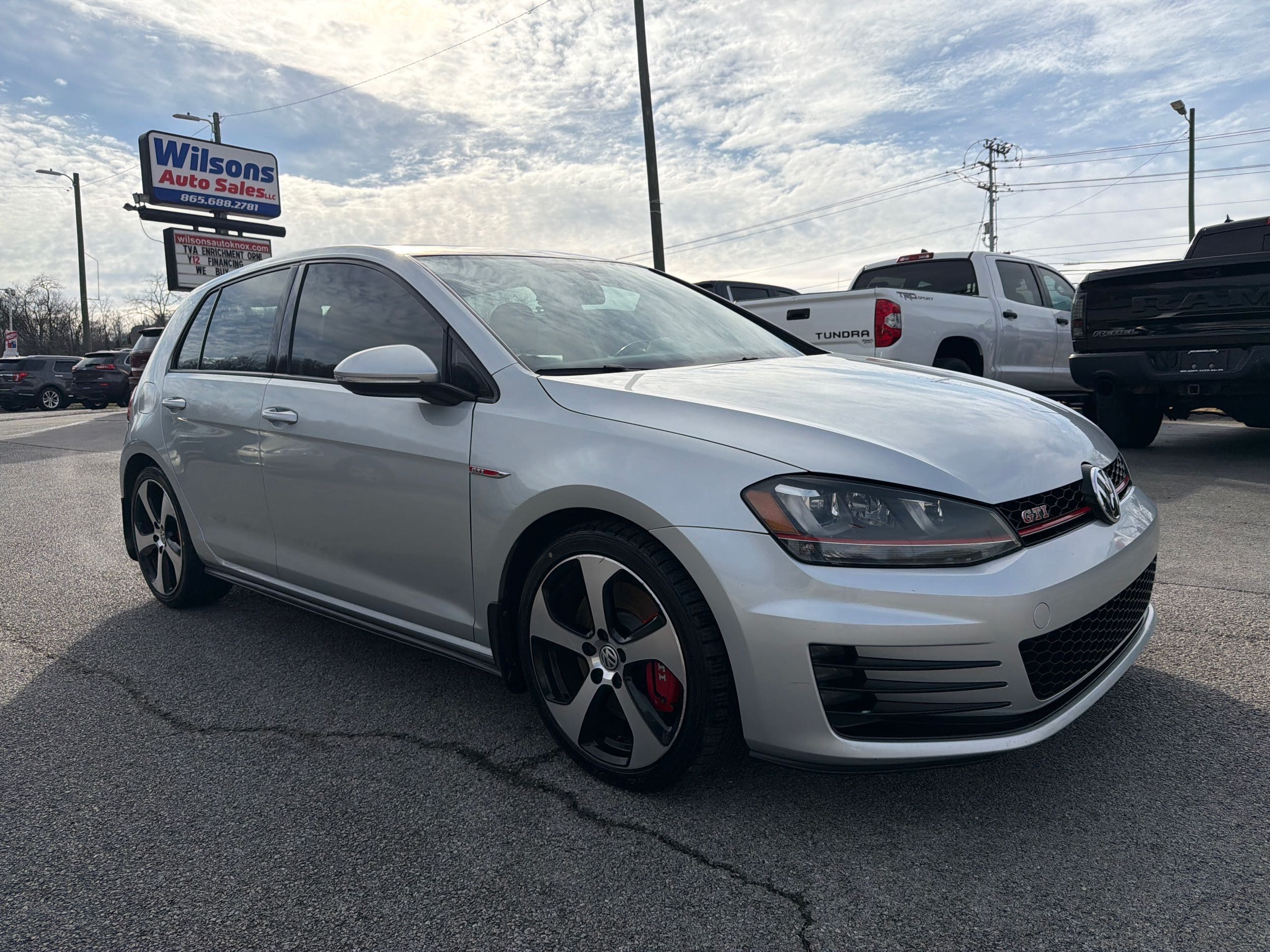 2017 Volkswagen Golf GTI SE