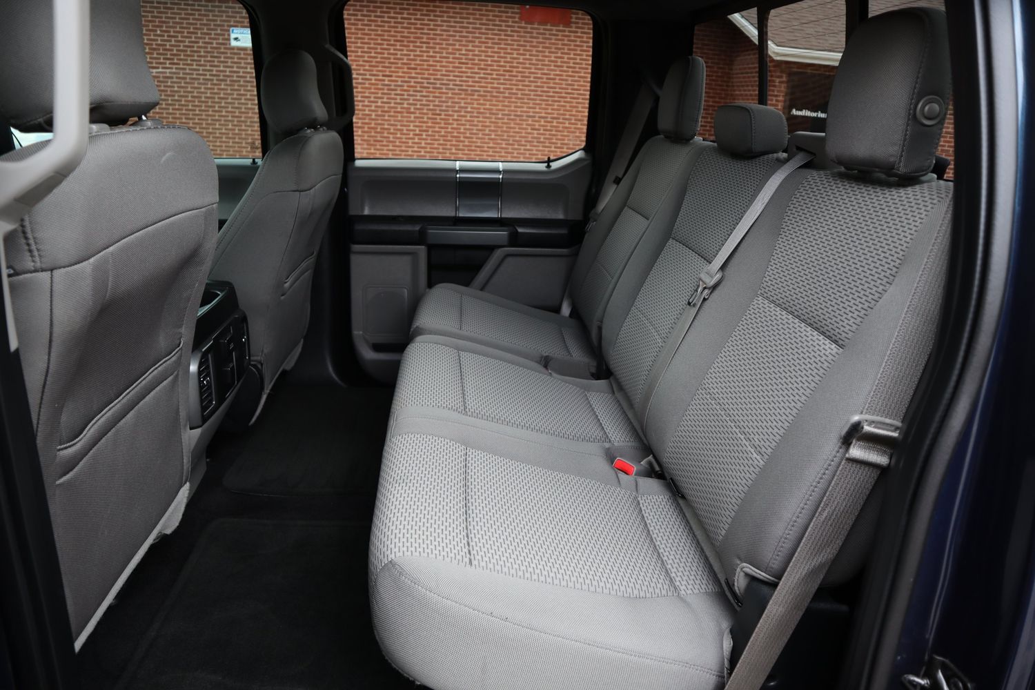 2016-ford-f-150-xlt-victory-motors-of-colorado