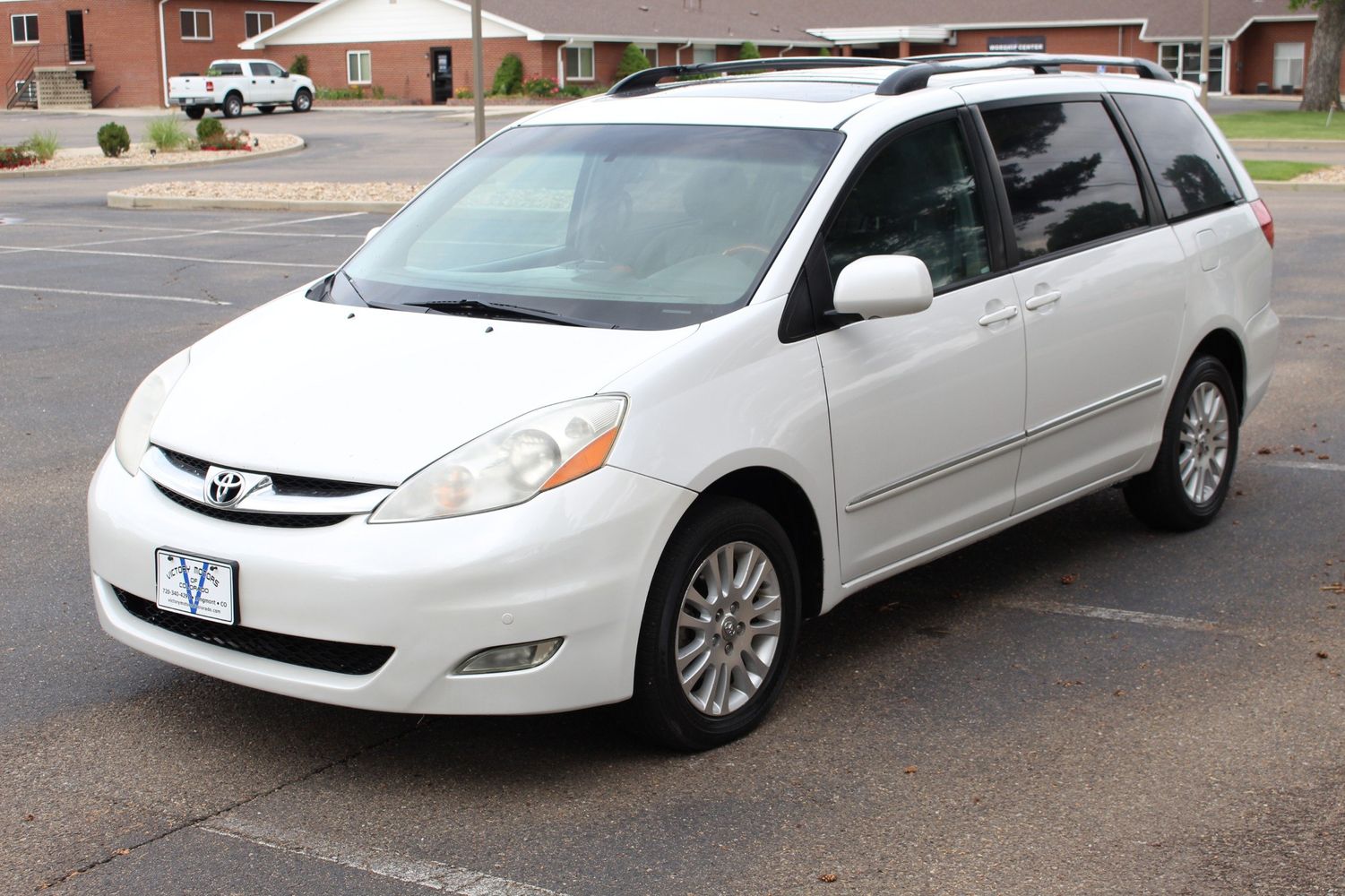 2008 Toyota Sienna XLE Limited | Victory Motors of Colorado