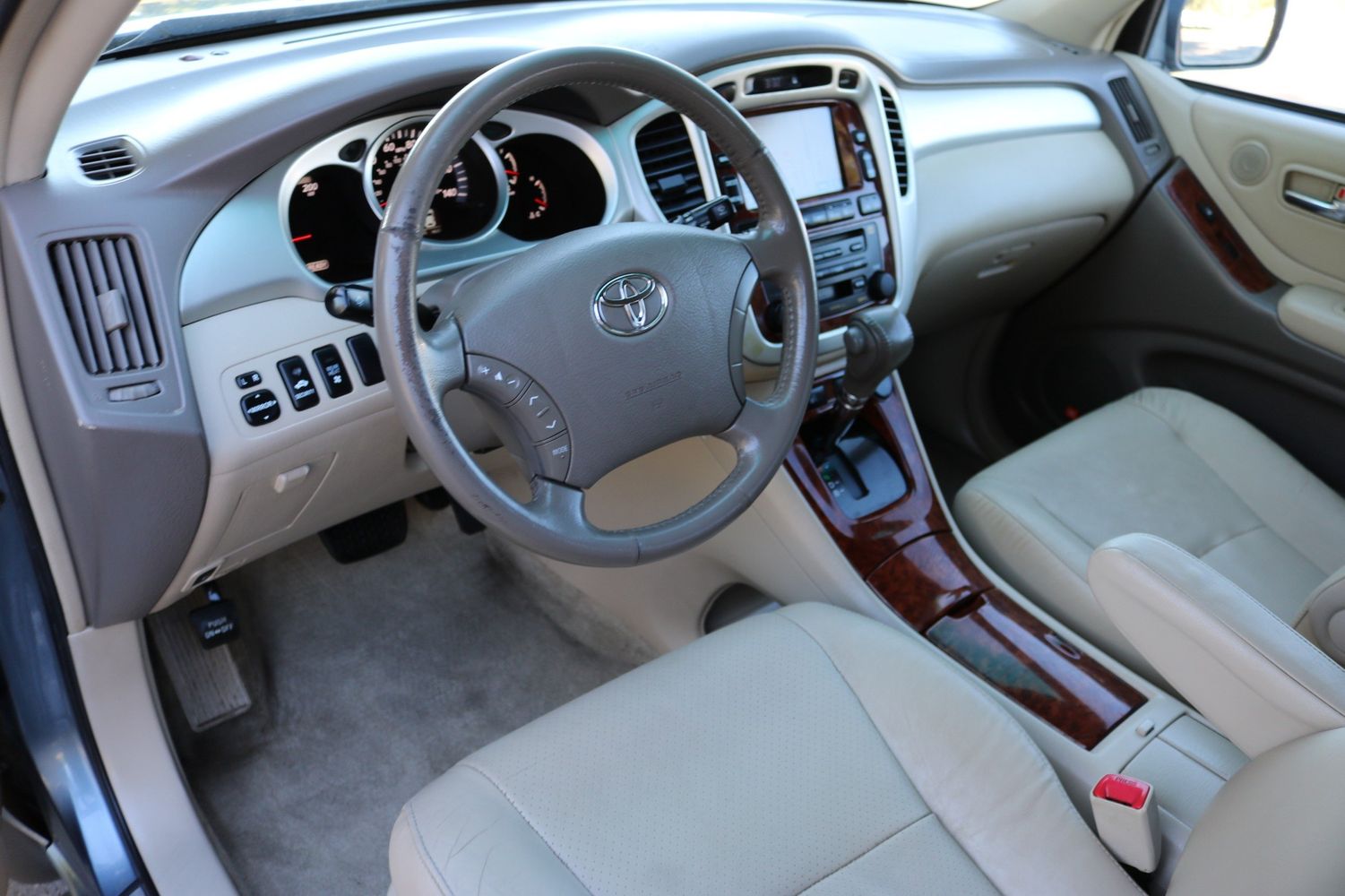 2006 Toyota Highlander Limited | Victory Motors of Colorado