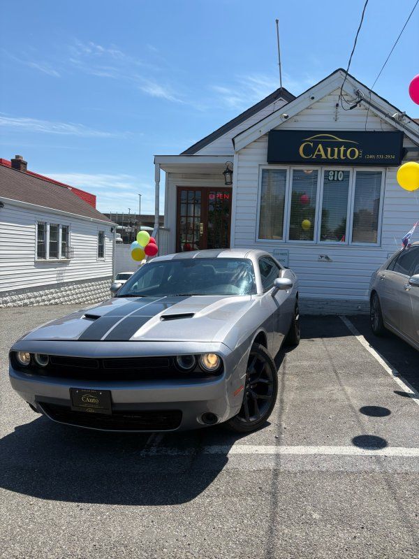 2017 Dodge Challenger SXT