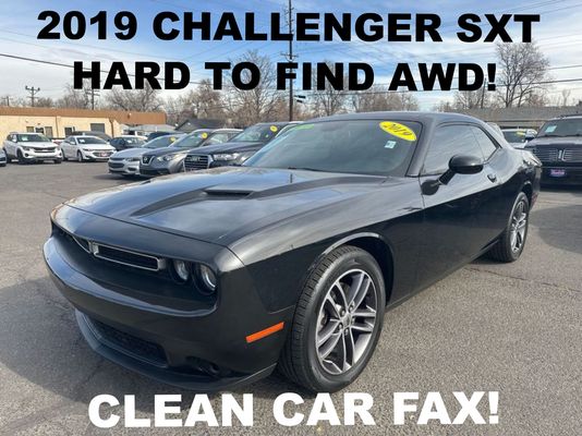 2019 Dodge Challenger SXT