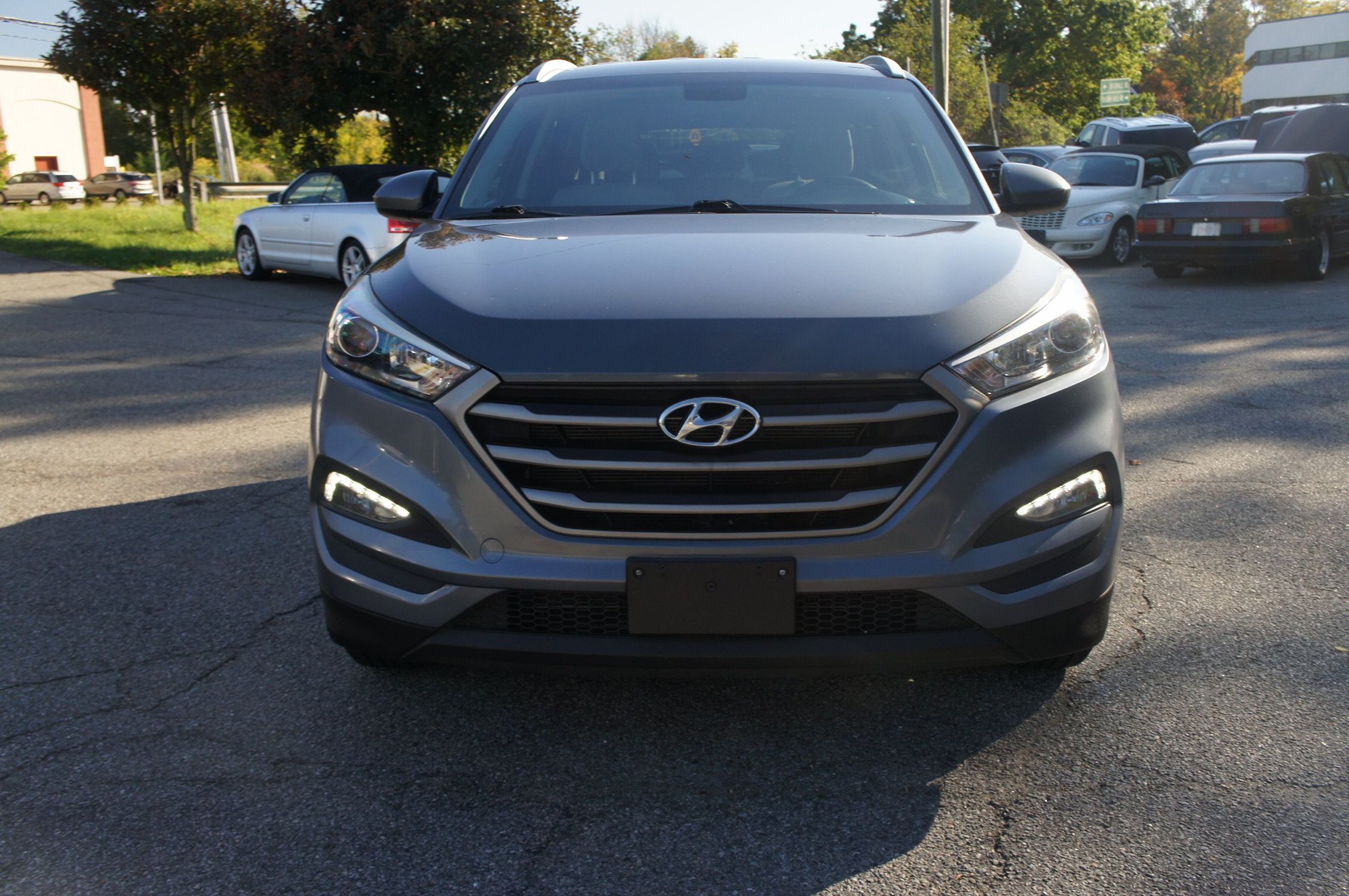 2016 Hyundai Tucson SE photo 2