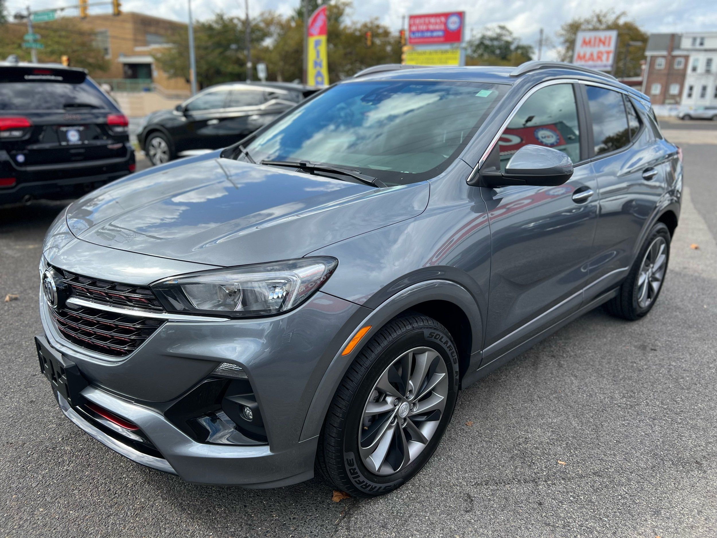 2022 Buick Encore GX Select's photo