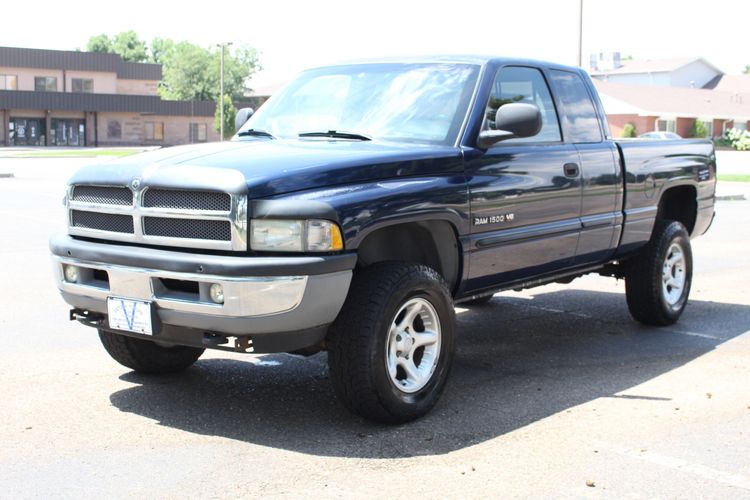 2001 Dodge Ram 1500 SLT | Victory Motors of Colorado