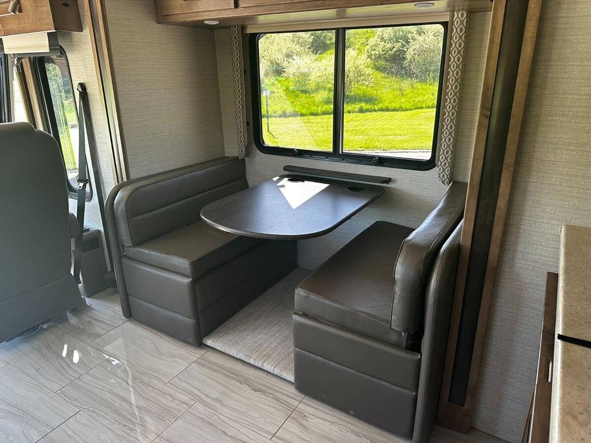 2019 Jayco Embark 91
