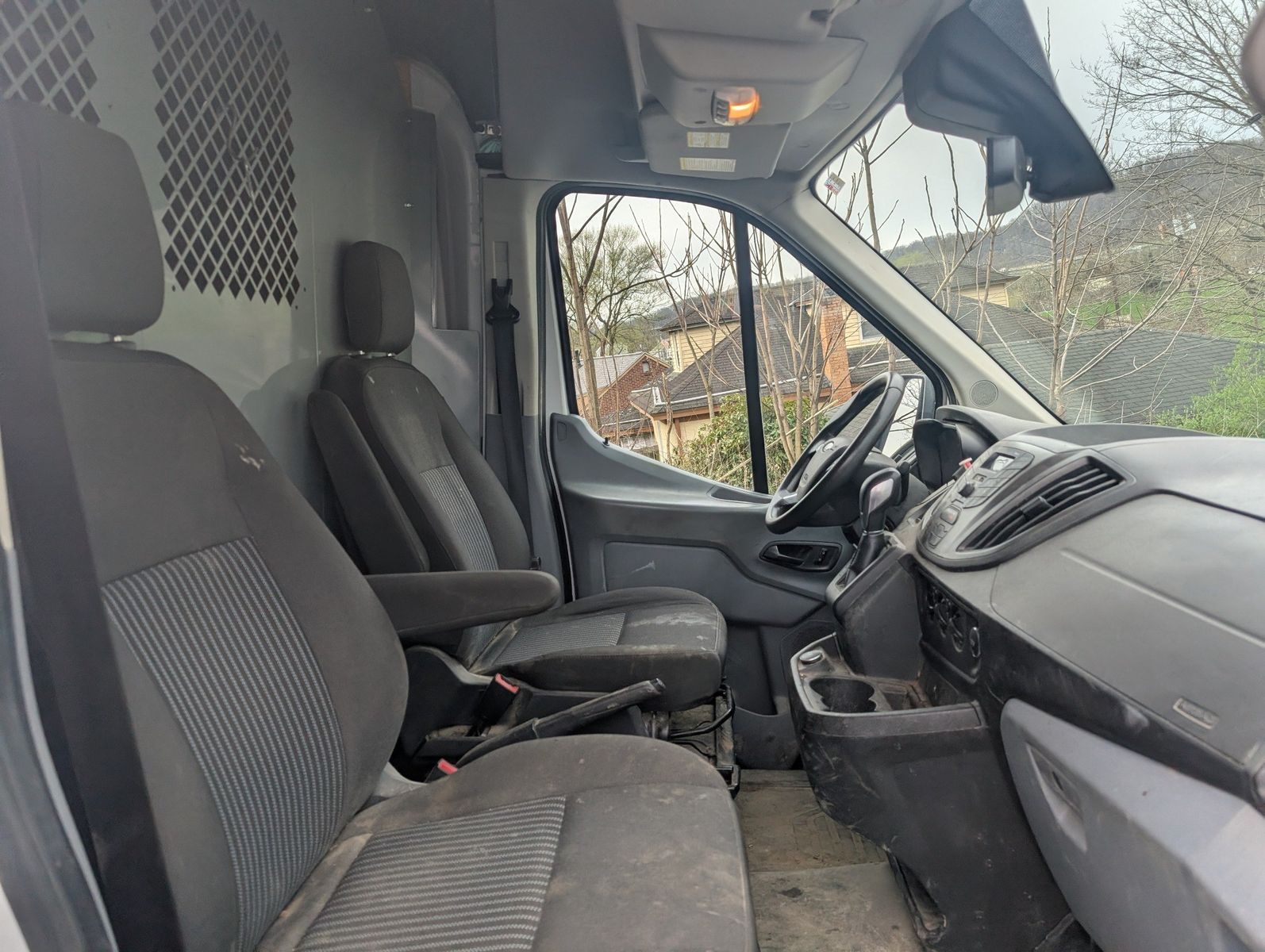 2018 Ford Transit-350 19