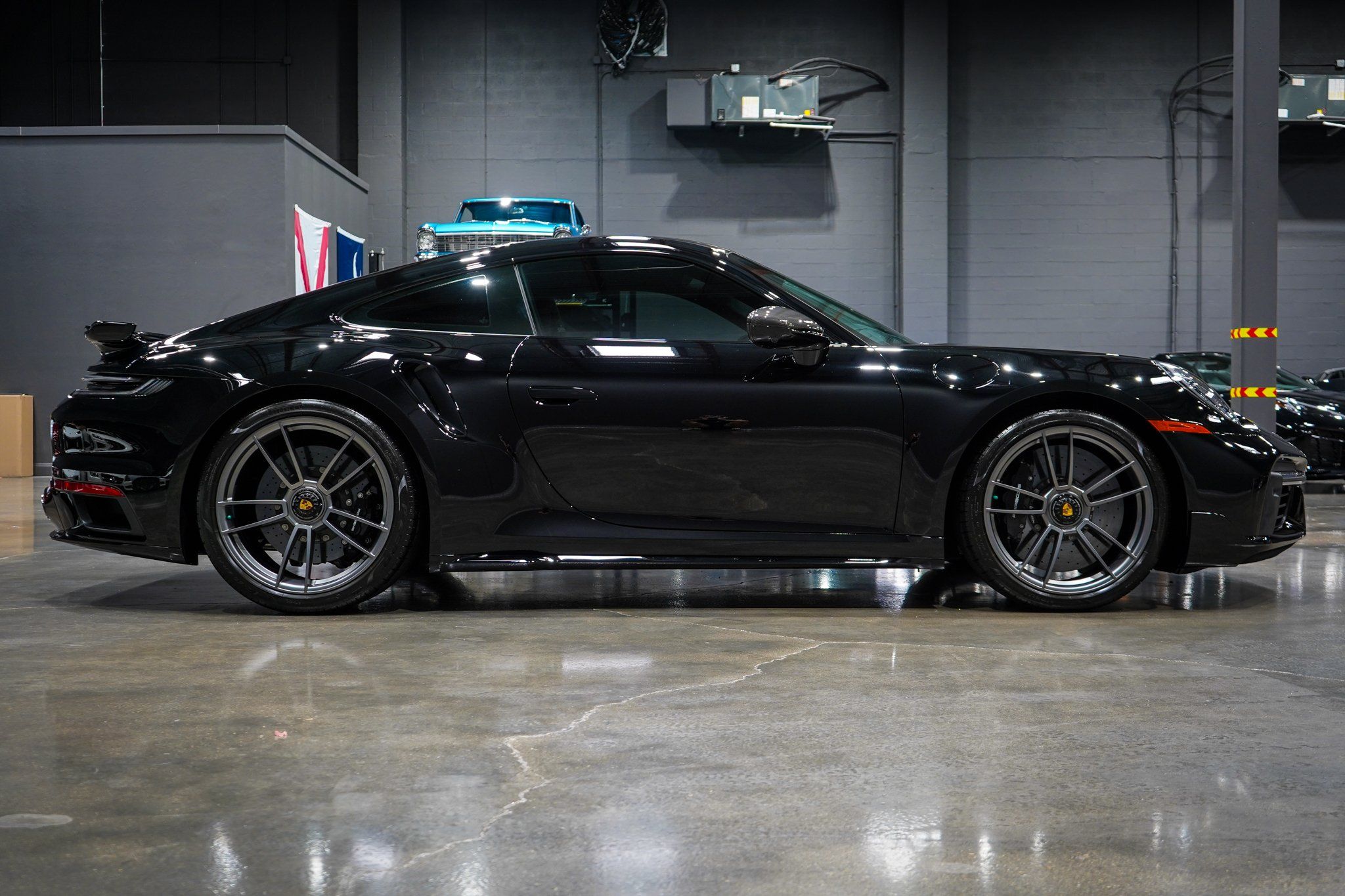 2022 Porsche 911 Turbo S photo 6