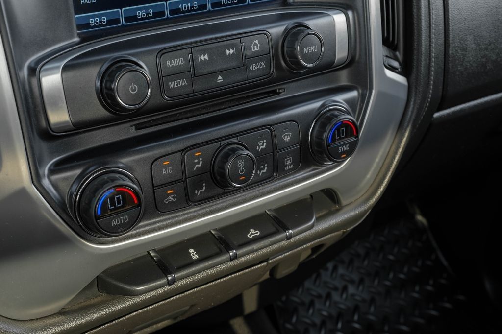 2018 Gmc Sierra 1500 SLE photo 23