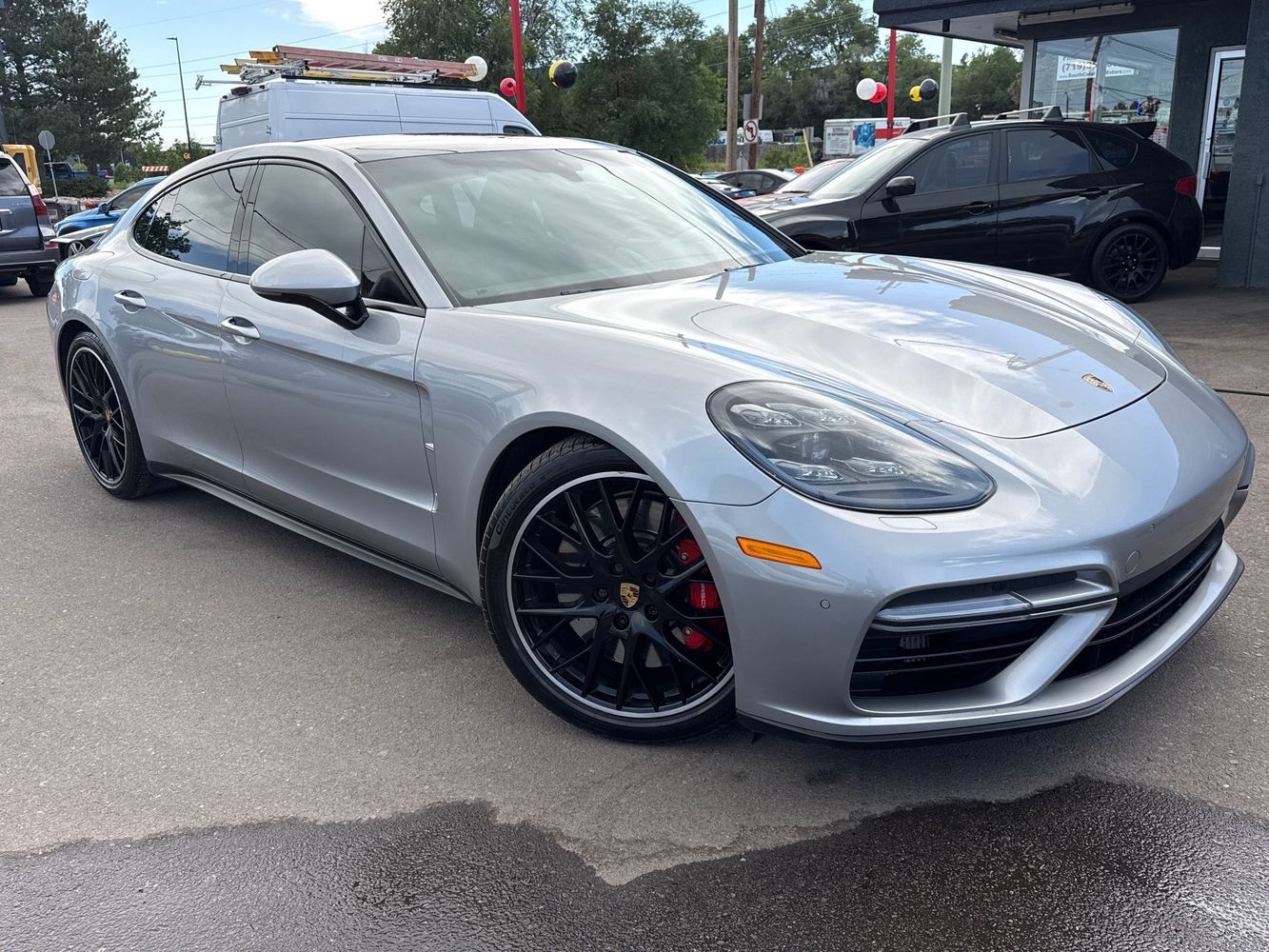 2017 Porsche Panamera Turbo's photo