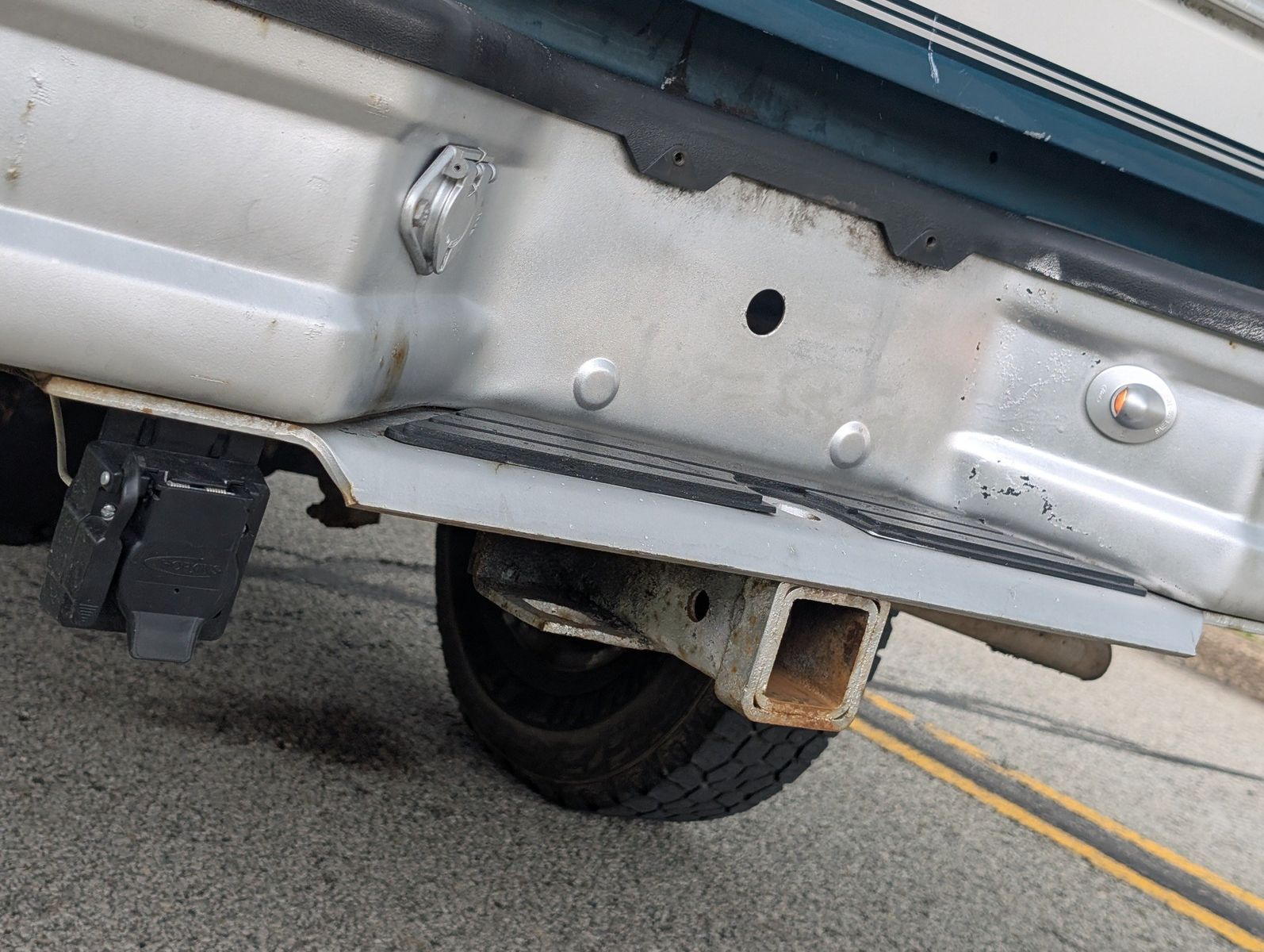1995 Ford F-250 39