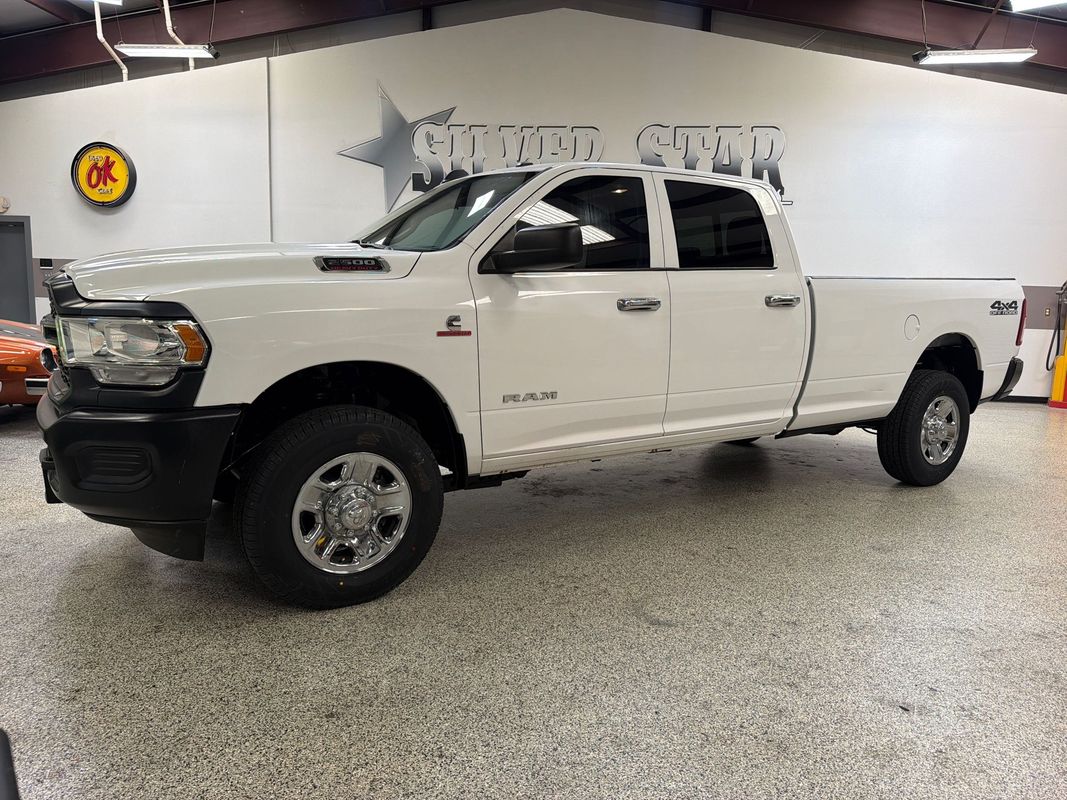 2019 Ram 2500 Tradesman Crew Cab 4x4 8' Box