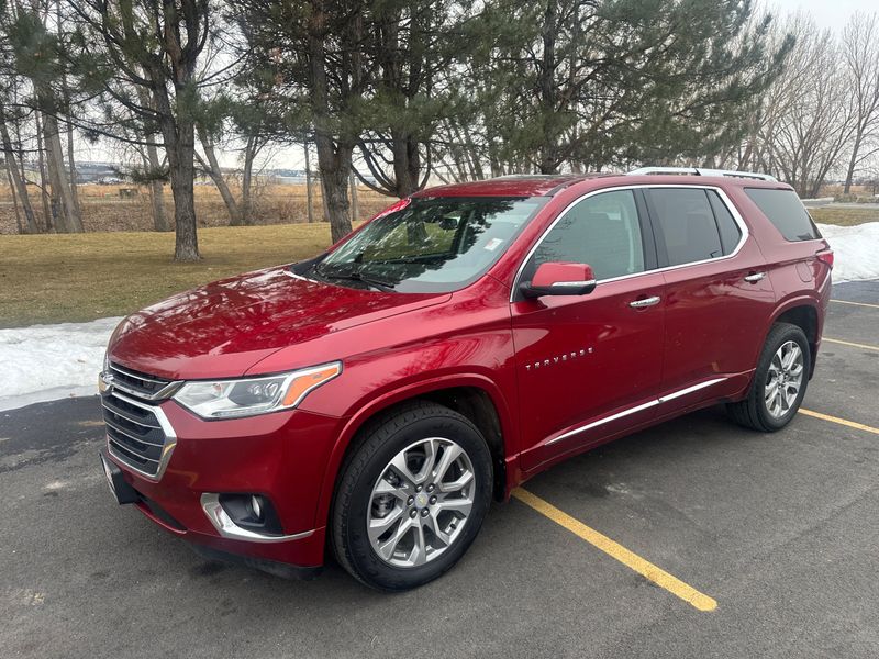 2021 Chevrolet Traverse Premier's photo