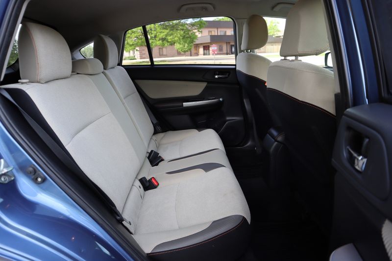 2016 Subaru Crosstrek 2.0i Premium | Victory Motors of Colorado
