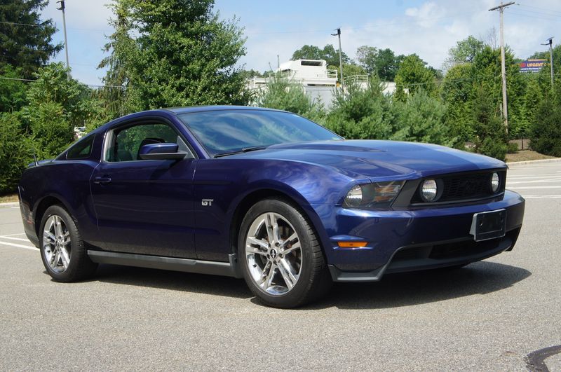 フォード MUSTANG GT メタリックブルー 2010 Ford Mustang | GR Auto Gallery