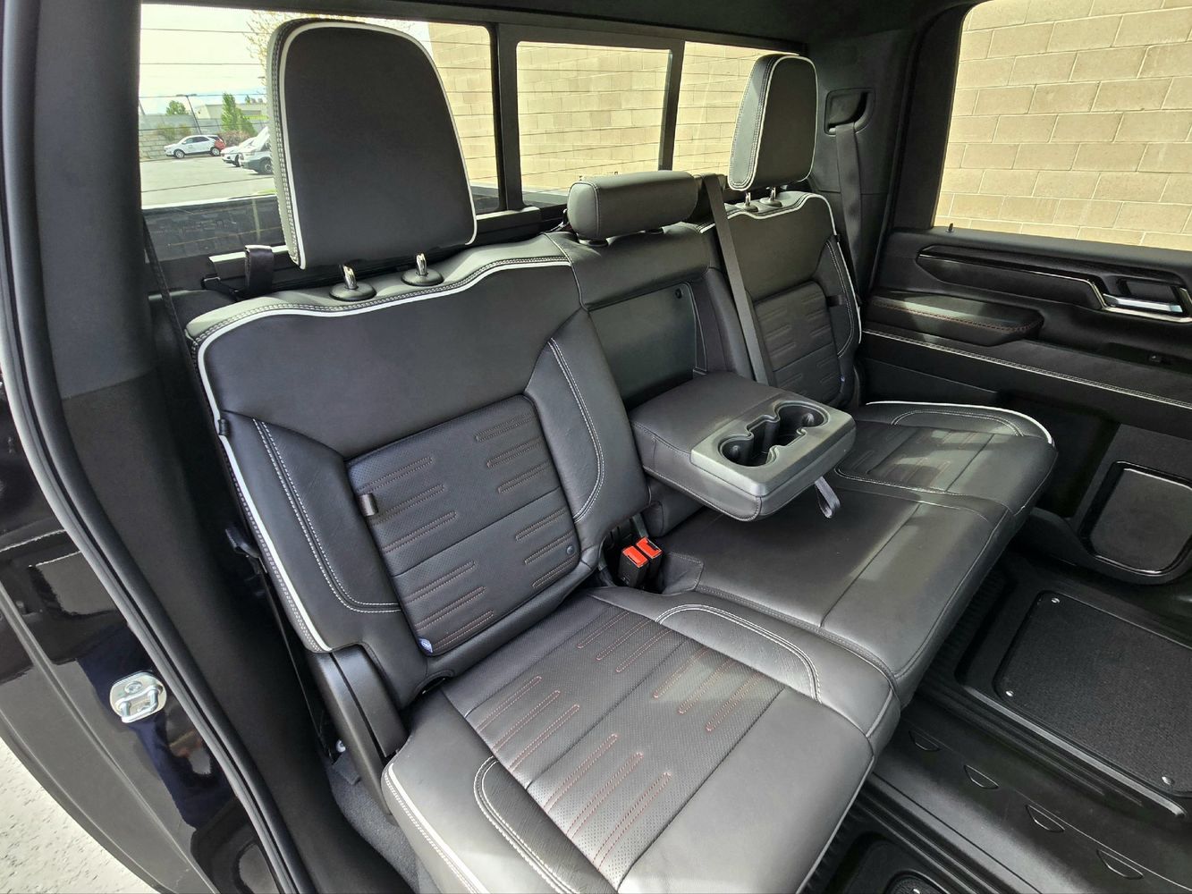 2025 Gmc Sierra HD AT4X photo 39