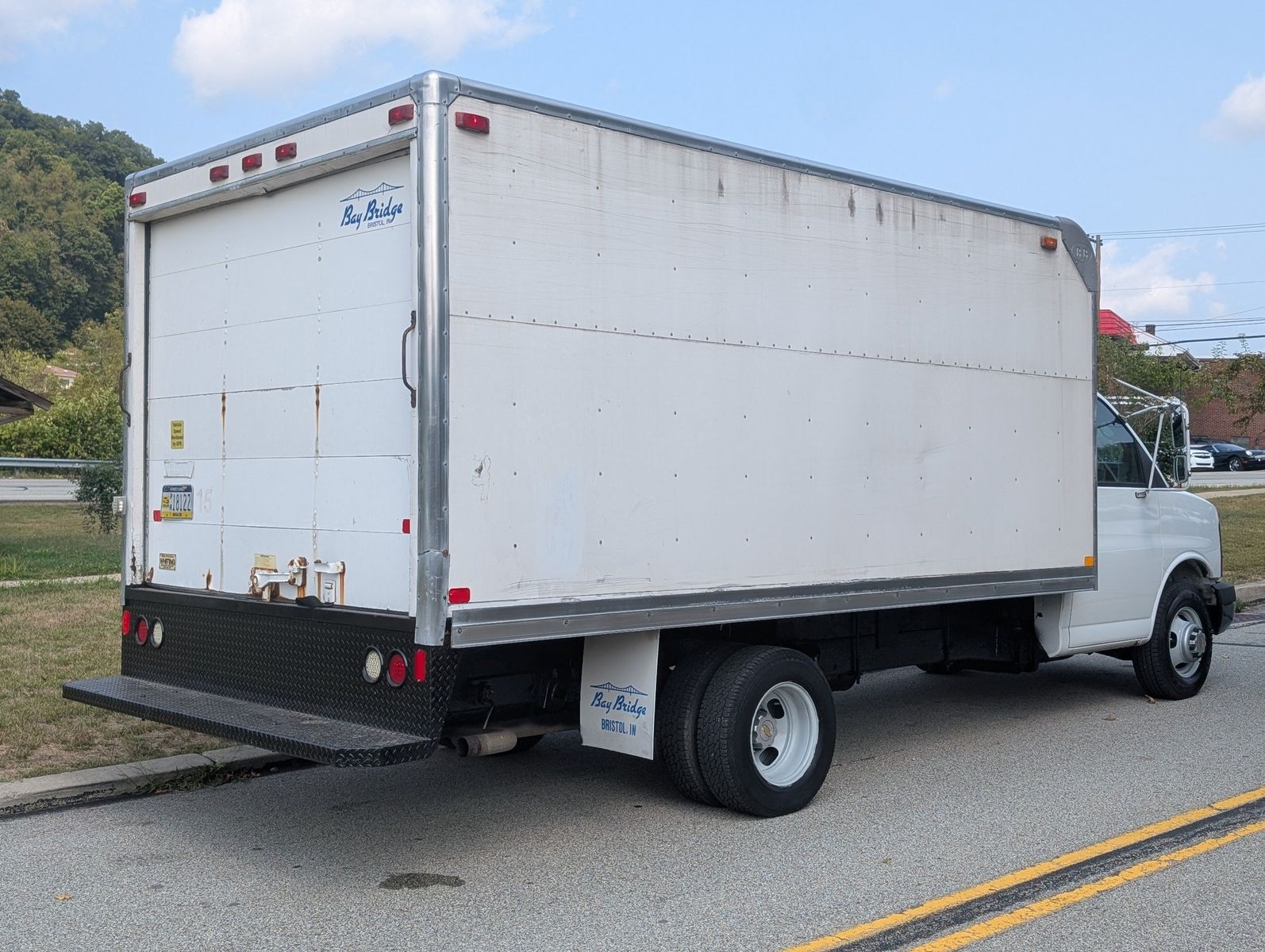 2004 Chevrolet Express Cutaway 5