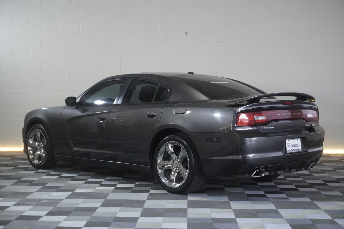 2013 Dodge Charger SXT
