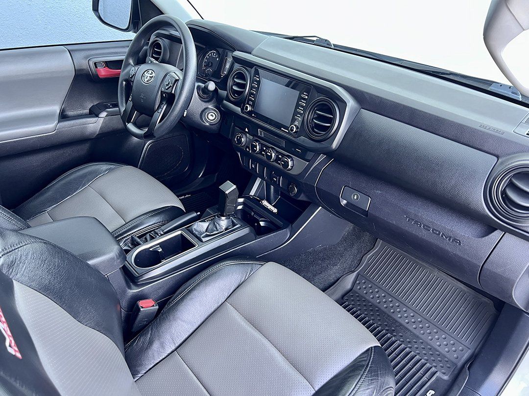 2021 Toyota Tacoma V6 4x4 TRD Off-Road photo 14