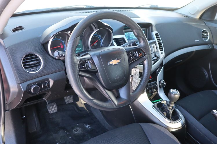 2015 Chevrolet Cruze 1LT Manual | Victory Motors of Colorado